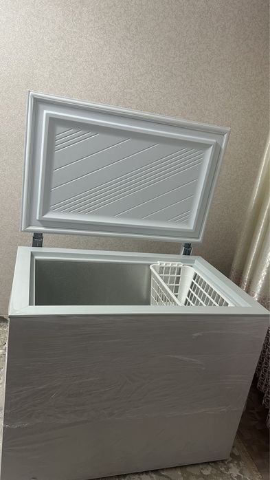 Продам морозильник