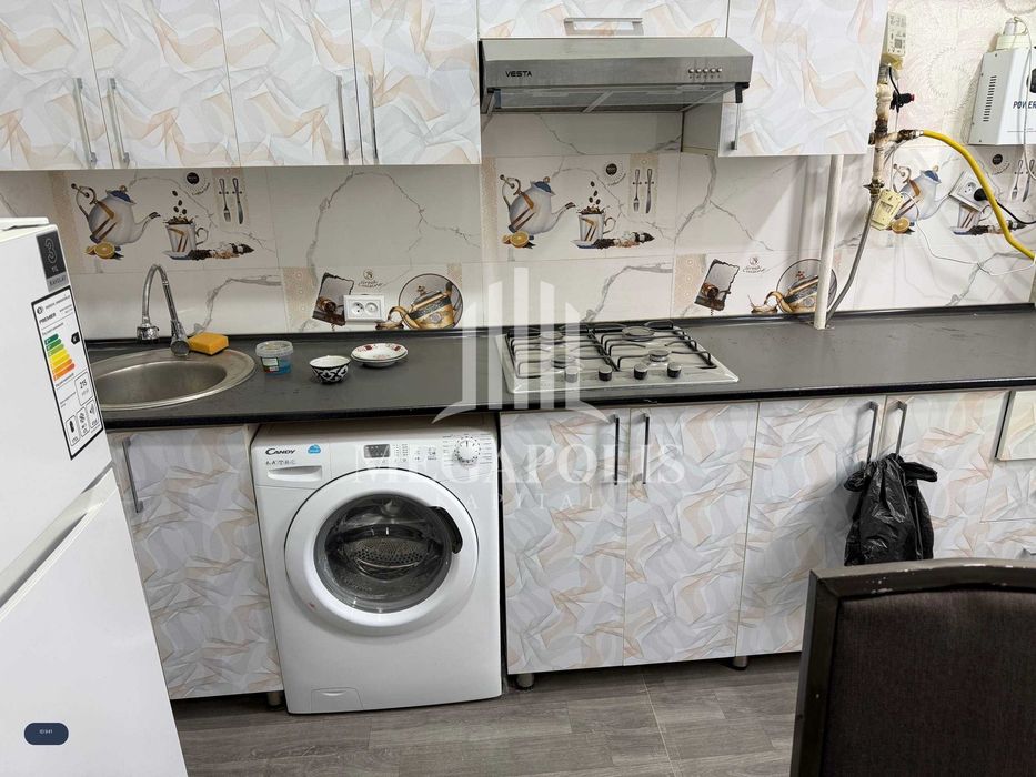 BUXORO,6-MIKRORAYONDA ARZON NARXDA 1 xonali kvartira sotiladi.№941