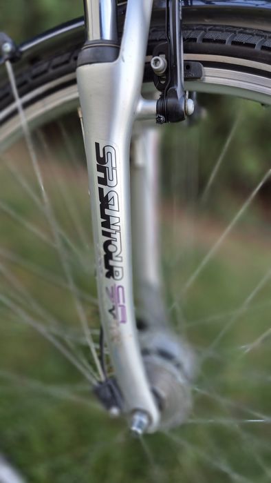 Bicicleta Dama City Bike Roti 28 Genesis Germany suspensie dinam butuc