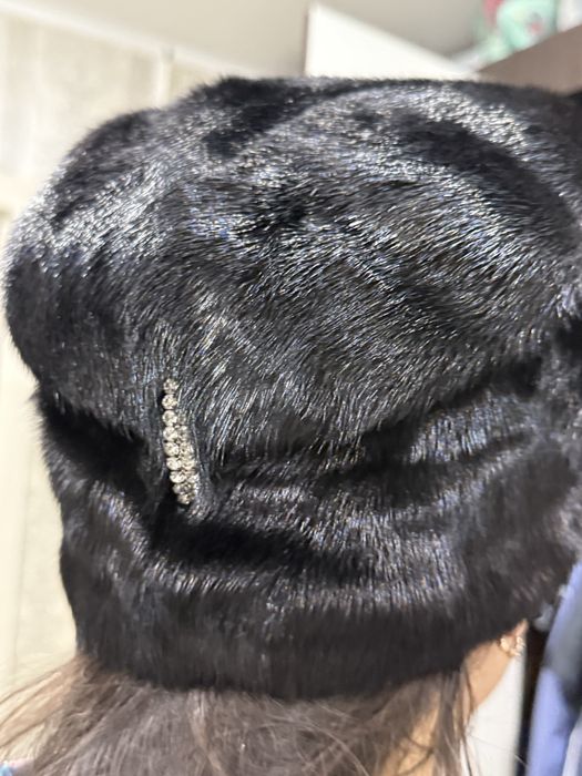 Продам норковую шапку