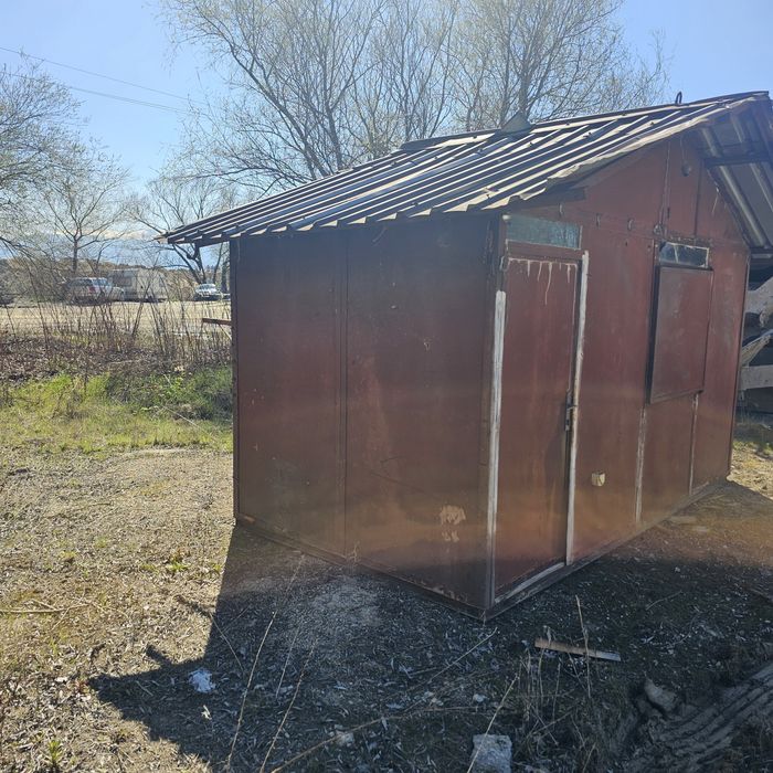 Продава се Склад в с. Долни Богров, Област София-град - 4 кв.м за 192 €/кв.м - Снимка #2