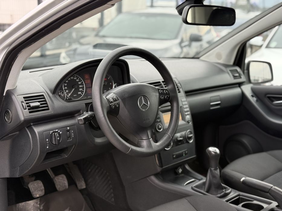 Mercedes-Benz 150 i* 2010г* РЪЧКА* 120.000КМ* НОВА* Топ Състояние*