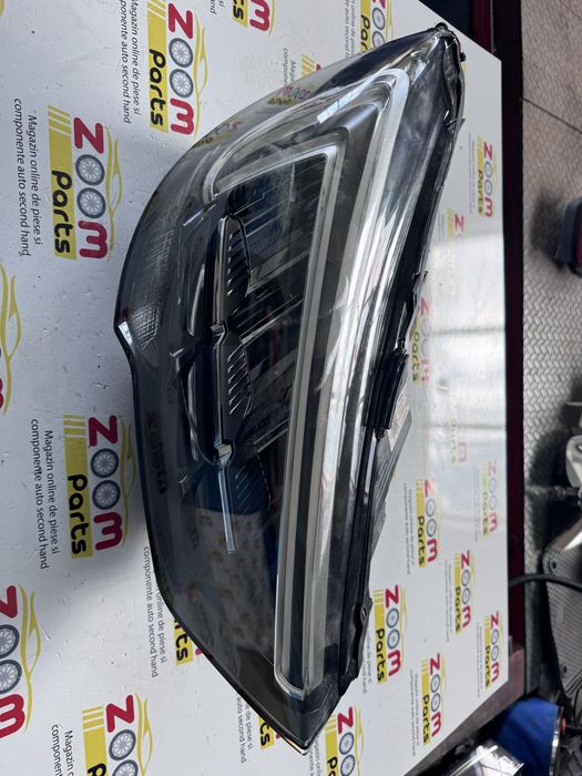 Far dreapta full led Opel Crossland X facelift 2020-2025
