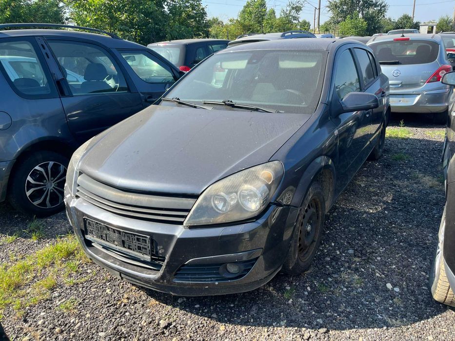 Dezmembrez Opel Astra H 1,4 1,6 benzina cutie automata culoare gri inchis 2005