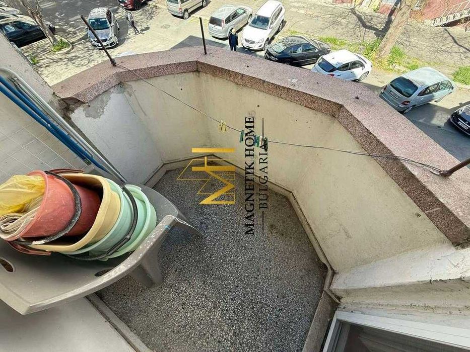 Дава се под наем Двустаен апартамент в Бургас, Братя Миладинови - 58 кв.м за 357 € - Снимка #3