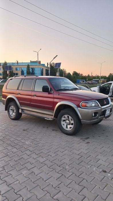 Продам Монтеро Спорт