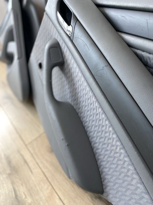 Дверные карты на бмв Е46