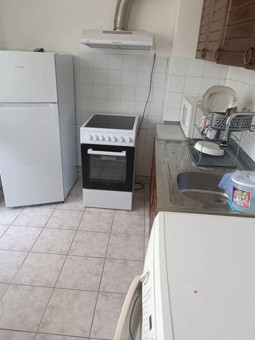 Дава се под наем Двустаен апартамент в София, Дружба 1 - 68 кв.м за 511 € - Снимка #2