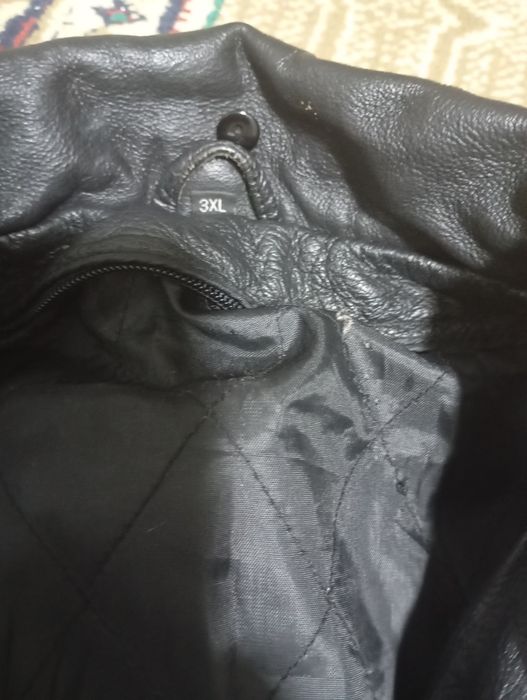 Айоллар кужа курта,плаш,дублонкаси хаммаси яхши холатта