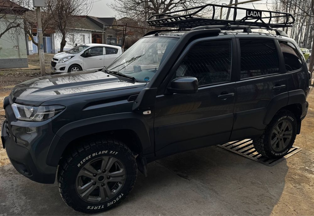 Сотилади 4х4