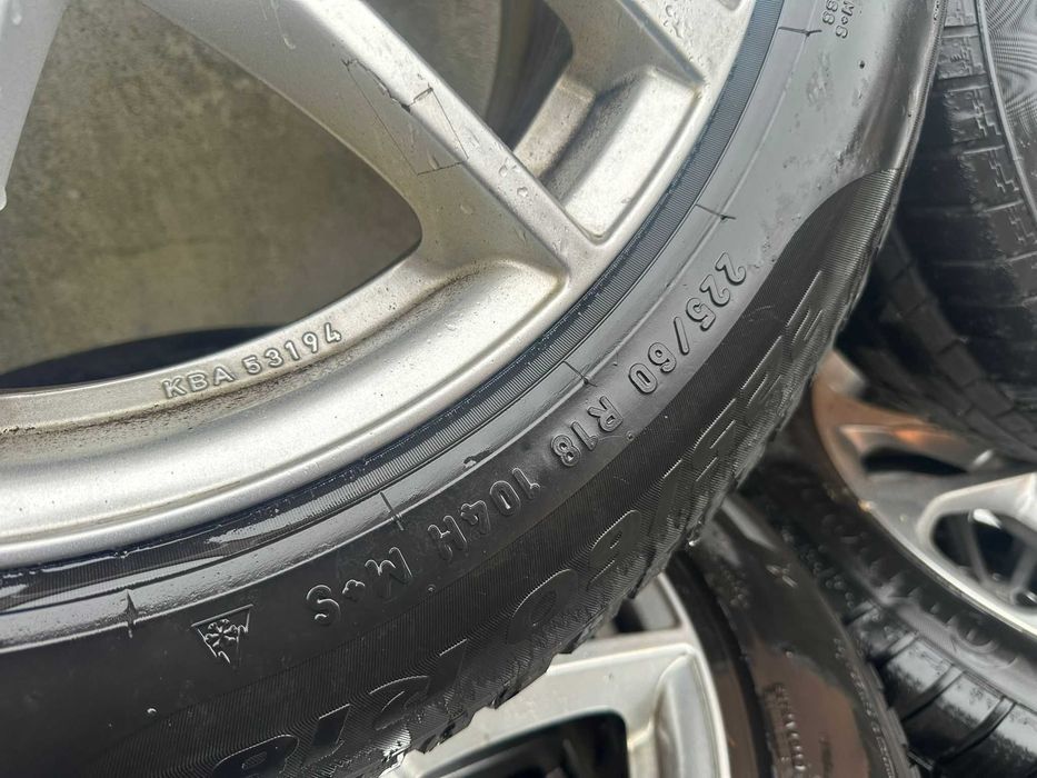 Set jante aliaj Volvo R18 5x108 cu anvelope iarna Pirelli 225/60R18