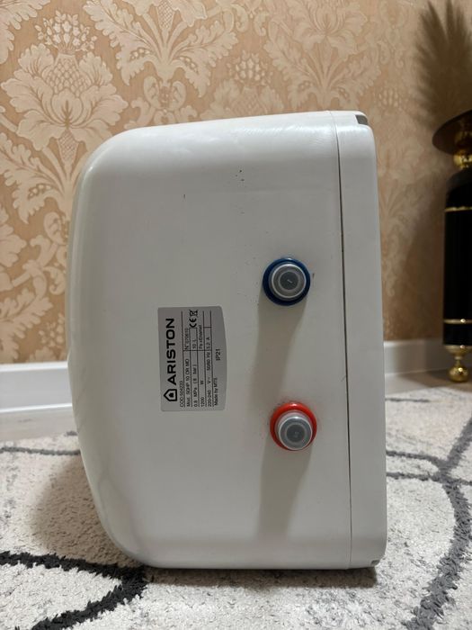 Водонагриватель 10л
