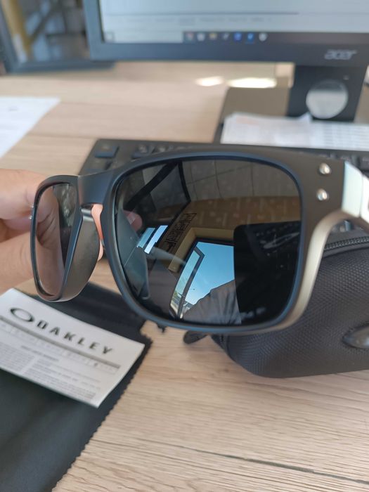 Слънчеви очила Oakley Holbrook ОО9244
