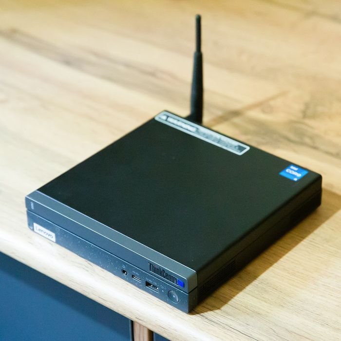 Продам Мини компьютер LENOVO ThinkCentre neo 50Q GEN 4.