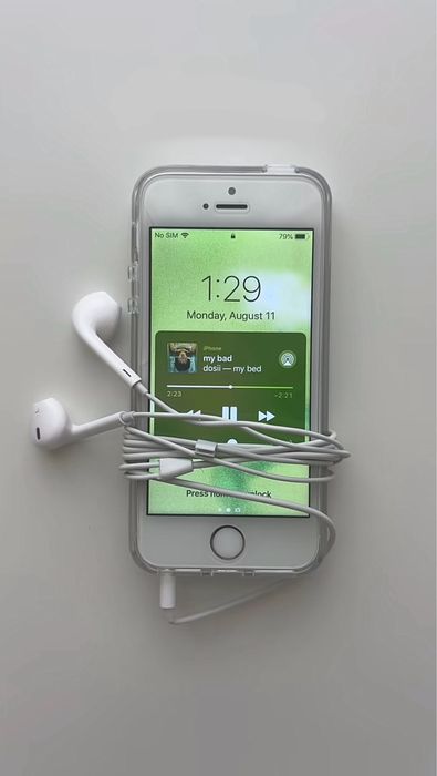 Iphone 5s, в отличном состоянии