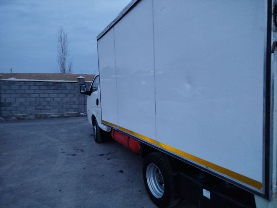 CHangan avto mashina srochna sotiladi