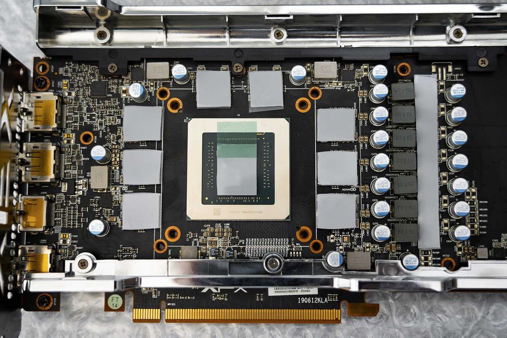 Видеокарта XFX RX 5700 XT 8GB THICC III Ultra