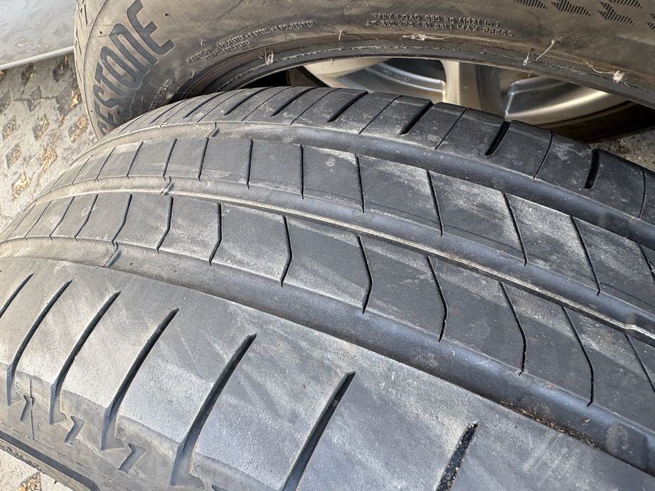 215 55 18 Bridgestone