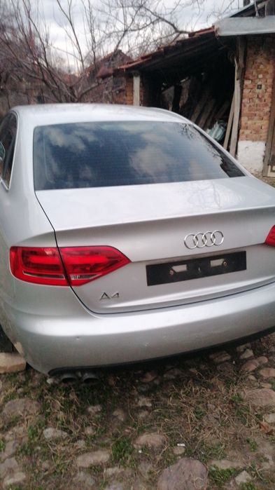 Ауди. А4. В8. 2009.Дизел.На ход от Англия