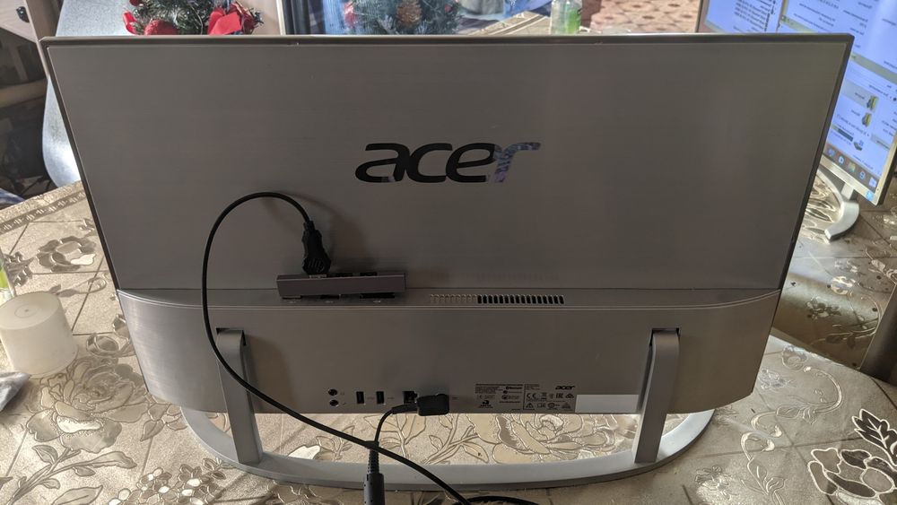 Моноблок Acer Aspire c22-720