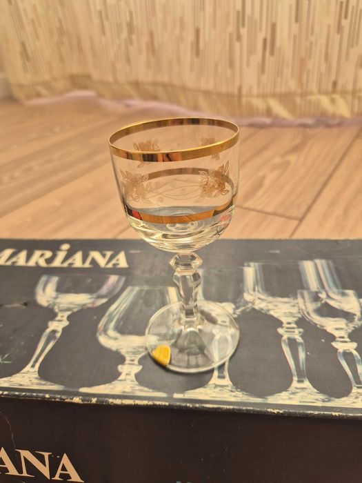 Рюмки. Чешское стекло.