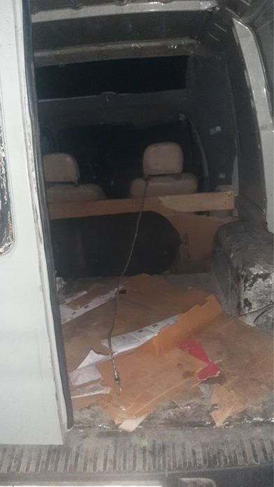 opel cambo srochniy sotiladi