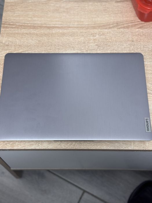 Ноутбук в отличном состояний