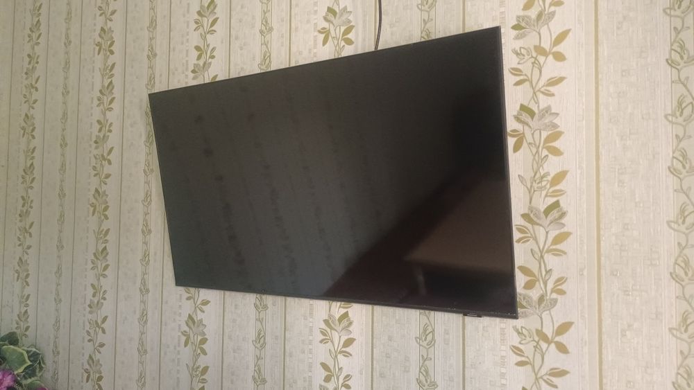 Samsung crystal UHD smart tv 55