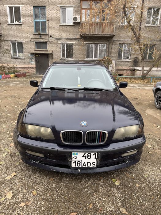 Продам машину BMW