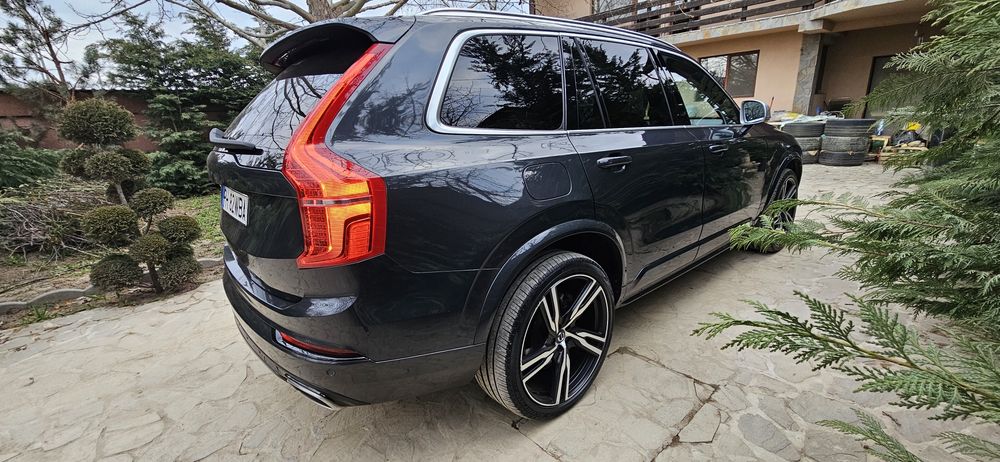 Volvo XC 90 R Design T8 4 AWD Twin Engine Geartronic Plug In Hyibrid