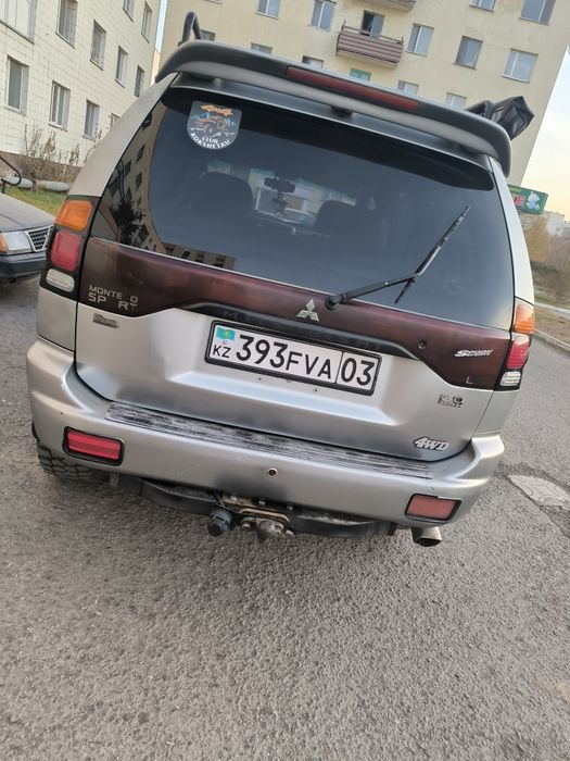 Продам Митсубиси мантеро спорт