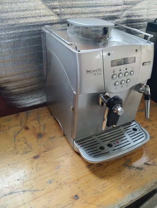 Кафе автомат saeco incanto de luxe