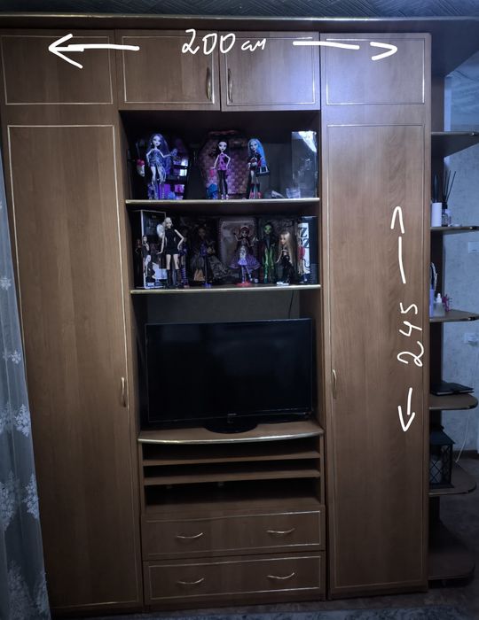 Продаю два шкафа