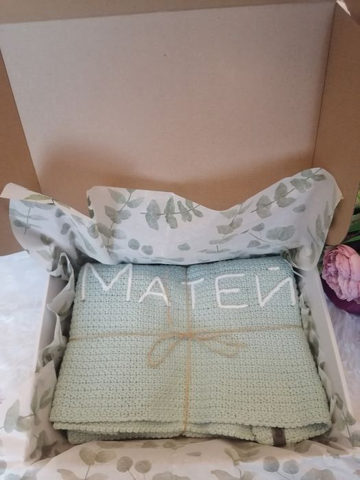 Бебешки Одялца плетени на една кука