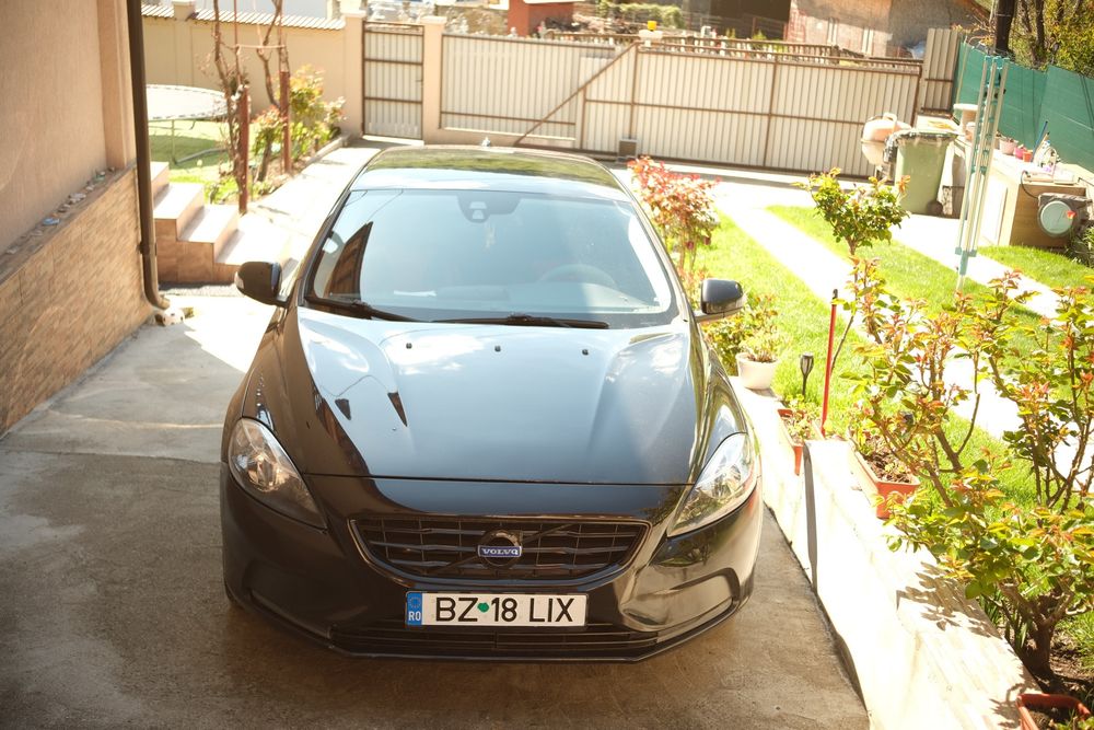 Volvo v40 1.6d 2013