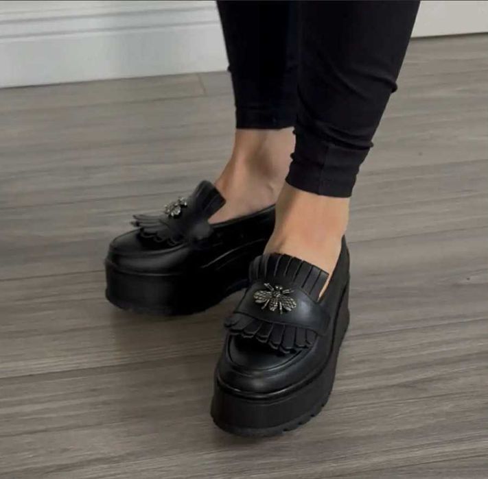 Mocasini dama pe negru