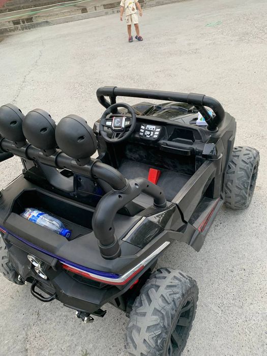 Продается детская машина Багги