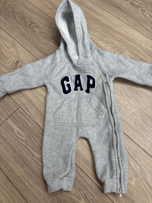 Комбинезон серый  Gap