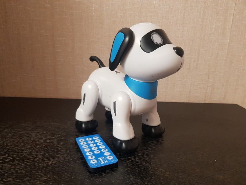 Робот щенок Пультовод