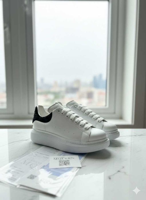 Adidasi Alexander McQueen Alb Pietricele - Full Box - Piele Naturala