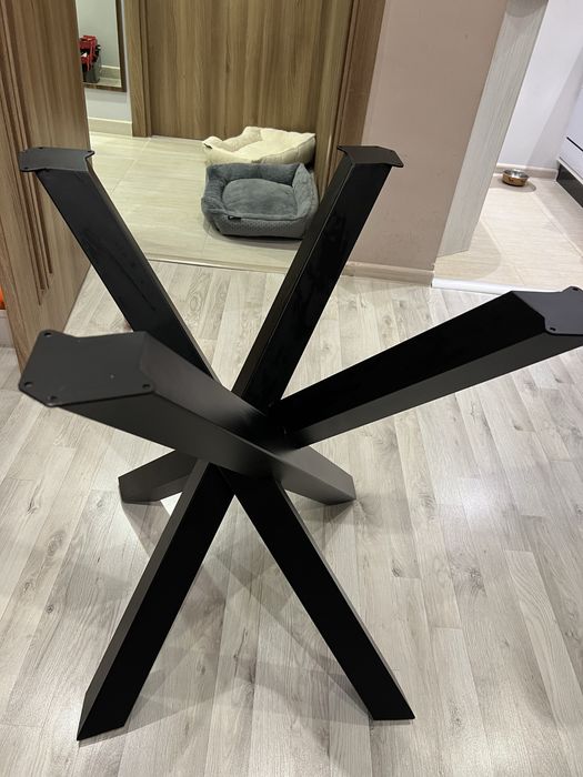 Крак за маса тип паяк