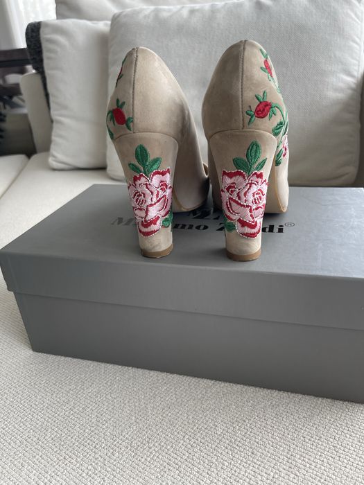 Дамски обувки на ток