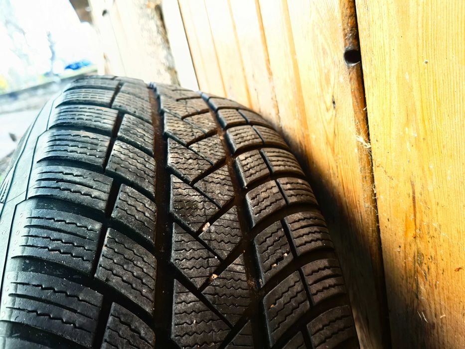 Джанти с гуми свалени от Ауди Q5   5 X 112