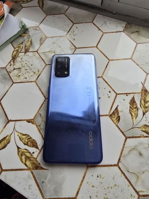 Oppa A74 telefoni sotiladi