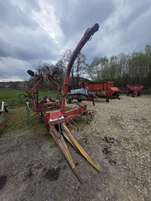 Mex pottinger pe 1 rand siloziera pe un rand cu cardan