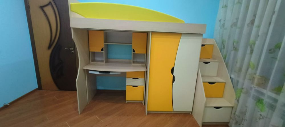 Продам детскую мебель