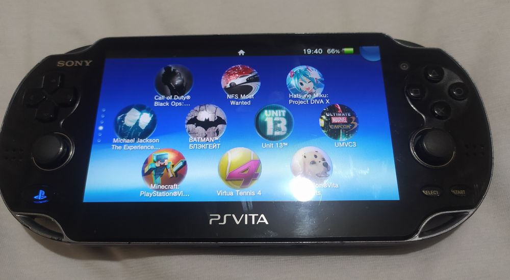 psvita phc-1006 sotiladi