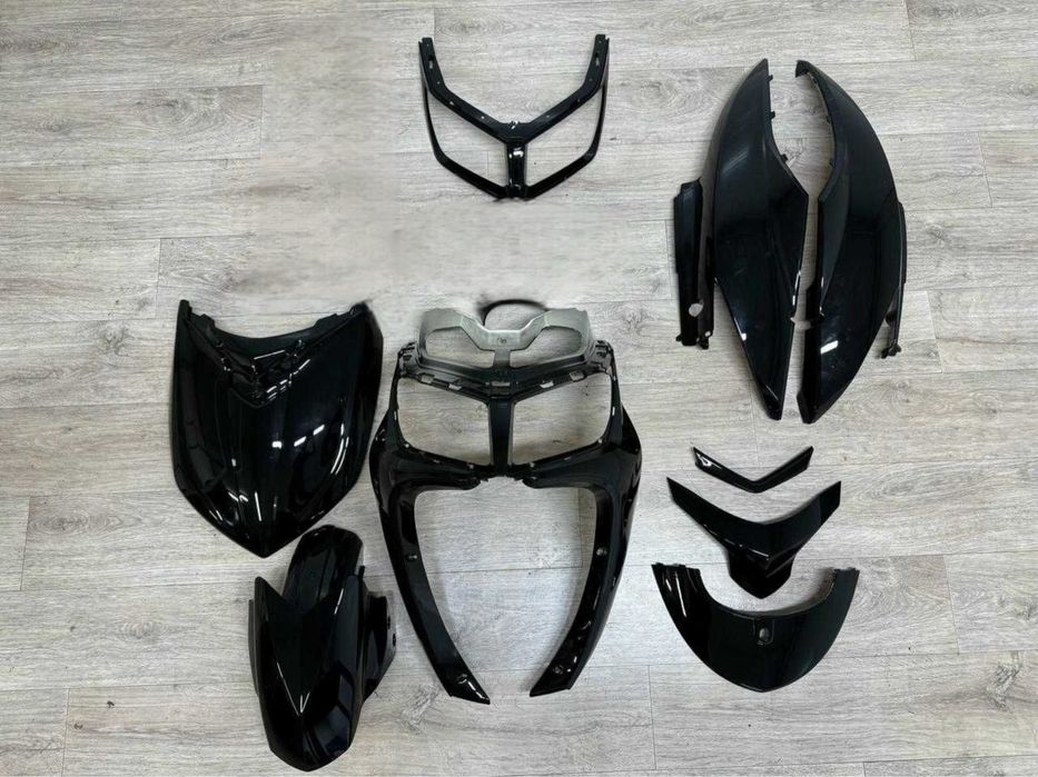 Продам пластик для скутера м8