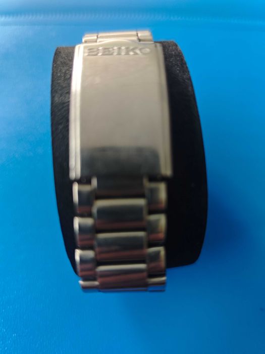 Рядък SEIKO 5 Automatic – Прозрачен капак, КАТО НОВ, Първи собственик (200 €)