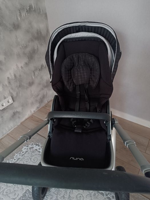 Коляска Nuna Ivvi 2в 1.